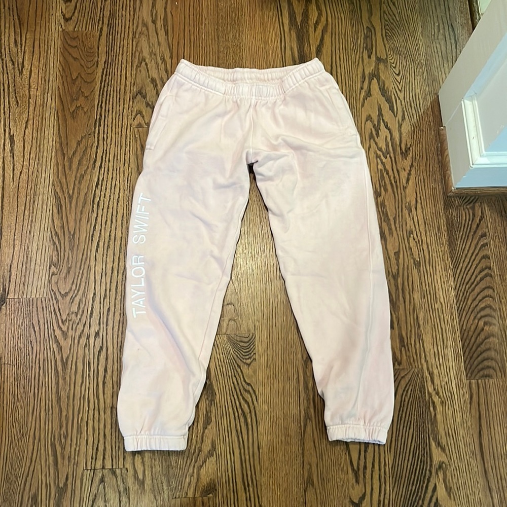 taylor swift pink (lover) sweatpants